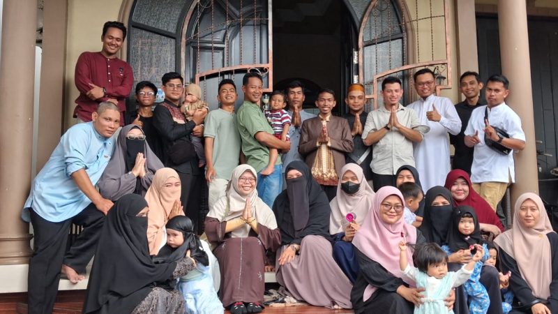 Dipimpin Ustadz Egra, Silaturahmi Lebaran Tahun Ini Lebih Hangat dan Meriah