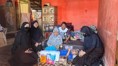 Sembako Berdaya Masjid Hujan Assalam: Salurkan Bantuan kepada Warga Sakit, Disabilitas, dan Masyarakat Kurang Mampu